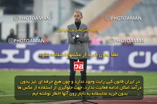 1949124, Tehran, Iran, لیگ برتر فوتبال ایران، Persian Gulf Cup، Week 10، First Leg، Esteghlal 1 v 0 Sepahan on 2021/12/14 at Azadi Stadium