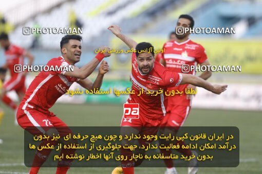 1998262, Arak, Iran, لیگ برتر فوتبال ایران، Persian Gulf Cup، Week 12، First Leg، Sepahan 0 v 1 Persepolis on 2021/12/29 at Arak Imam Khomeini Stadium