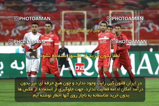 1998341, Tehran, Iran, لیگ برتر فوتبال ایران، Persian Gulf Cup، Week 13، First Leg، 2022/01/03، Persepolis 2 - 1 Tractor Sazi