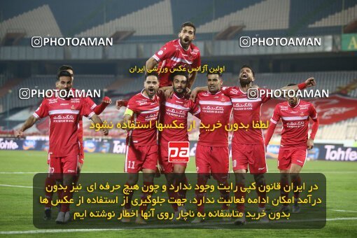 1998371, Tehran, Iran, لیگ برتر فوتبال ایران، Persian Gulf Cup، Week 13، First Leg، 2022/01/03، Persepolis 2 - 1 Tractor Sazi