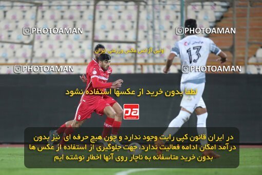 1950509, Tehran, Iran, لیگ برتر فوتبال ایران، Persian Gulf Cup، Week 13، First Leg، 2022/01/03، Persepolis 2 - 1 Tractor Sazi