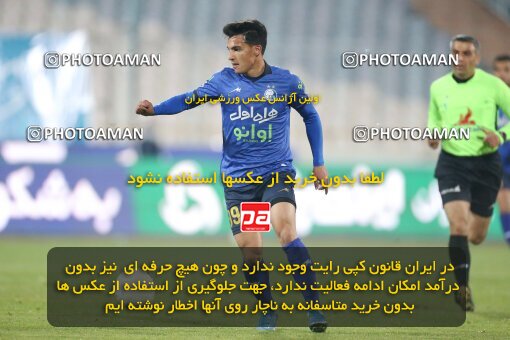 1923338, Tehran, Iran, لیگ برتر فوتبال ایران، Persian Gulf Cup، Week 14، First Leg، Esteghlal 3 v 2 Mes Rafsanjan on 2022/01/08 at Azadi Stadium