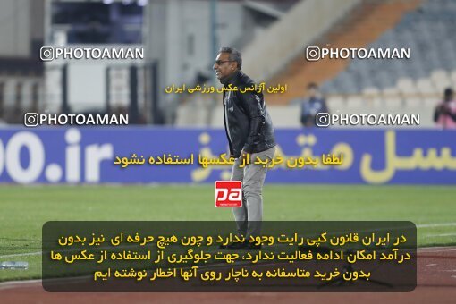 1998488, Tehran, Iran, لیگ برتر فوتبال ایران، Persian Gulf Cup، Week 15، First Leg، Persepolis 1 v 0 Fajr-e Sepasi Shiraz on 2022/01/13 at Azadi Stadium