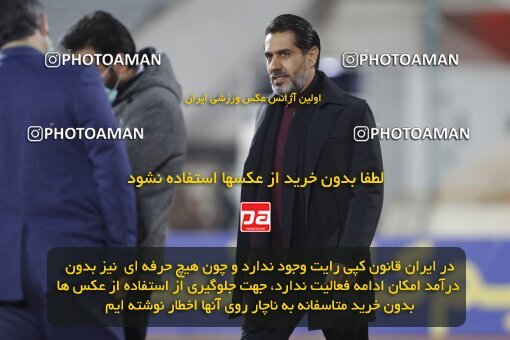 1998542, Tehran, Iran, لیگ برتر فوتبال ایران، Persian Gulf Cup، Week 15، First Leg، Persepolis 1 v 0 Fajr-e Sepasi Shiraz on 2022/01/13 at Azadi Stadium