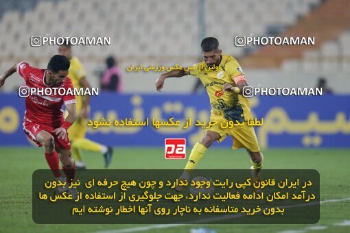 1922990, Tehran, Iran, لیگ برتر فوتبال ایران، Persian Gulf Cup، Week 15، First Leg، Persepolis 1 v 0 Fajr-e Sepasi Shiraz on 2022/01/13 at Azadi Stadium