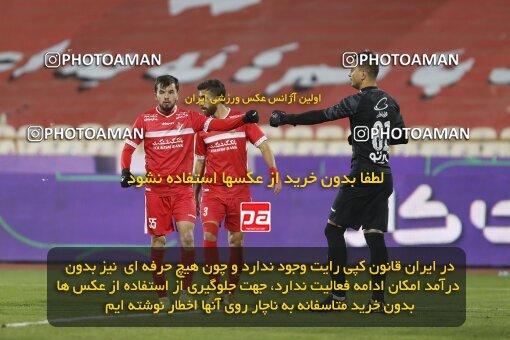 1998570, Tehran, Iran, لیگ برتر فوتبال ایران، Persian Gulf Cup، Week 16، Second Leg، Persepolis 1 v 0 Foulad Khouzestan on 2022/01/22 at Azadi Stadium