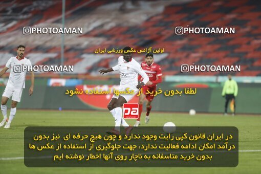 1998573, Tehran, Iran, لیگ برتر فوتبال ایران، Persian Gulf Cup، Week 16، Second Leg، Persepolis 1 v 0 Foulad Khouzestan on 2022/01/22 at Azadi Stadium