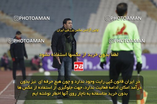 1998613, Tehran, Iran, لیگ برتر فوتبال ایران، Persian Gulf Cup، Week 16، Second Leg، Persepolis 1 v 0 Foulad Khouzestan on 2022/01/22 at Azadi Stadium