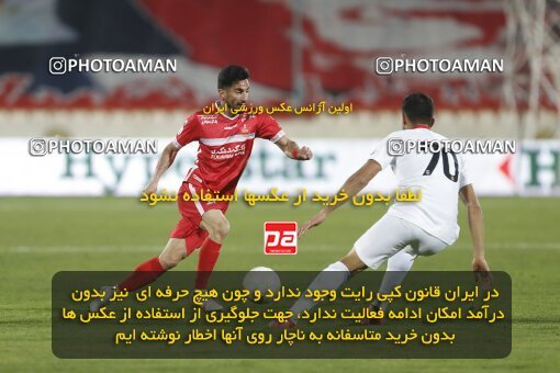 1998616, Tehran, Iran, لیگ برتر فوتبال ایران، Persian Gulf Cup، Week 16، Second Leg، Persepolis 1 v 0 Foulad Khouzestan on 2022/01/22 at Azadi Stadium