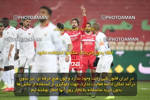 1950573, Tehran, Iran, لیگ برتر فوتبال ایران، Persian Gulf Cup، Week 16، Second Leg، Persepolis 1 v 0 Foulad Khouzestan on 2022/01/22 at Azadi Stadium