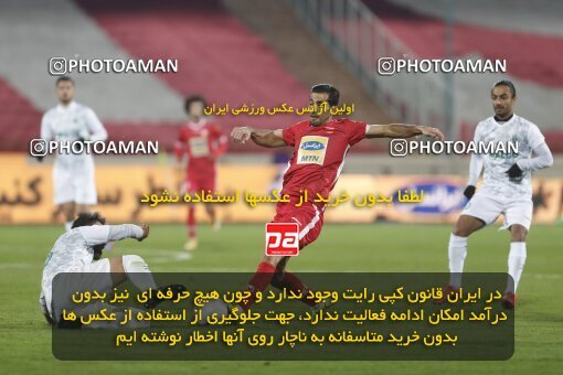 1998933, Tehran, Iran, لیگ برتر فوتبال ایران، Persian Gulf Cup، Week 18، Second Leg، Persepolis 2 v 0 Aluminium Arak on 2022/02/18 at Azadi Stadium