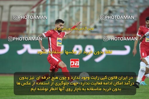 1950736, Tehran, Iran, لیگ برتر فوتبال ایران، Persian Gulf Cup، Week 18، Second Leg، Persepolis 2 v 0 Aluminium Arak on 2022/02/18 at Azadi Stadium