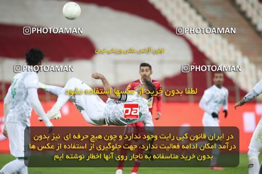 1950748, Tehran, Iran, لیگ برتر فوتبال ایران، Persian Gulf Cup، Week 18، Second Leg، Persepolis 2 v 0 Aluminium Arak on 2022/02/18 at Azadi Stadium