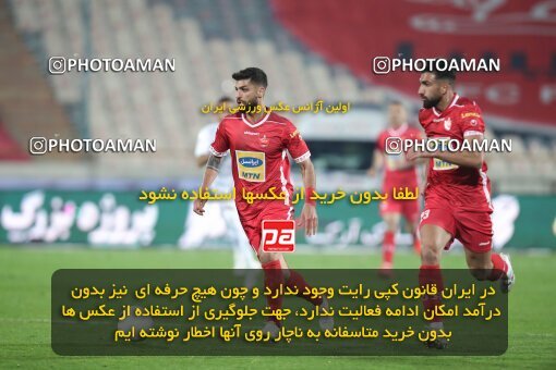1950749, Tehran, Iran, لیگ برتر فوتبال ایران، Persian Gulf Cup، Week 18، Second Leg، Persepolis 2 v 0 Aluminium Arak on 2022/02/18 at Azadi Stadium
