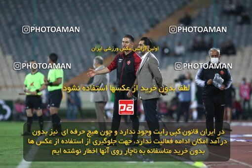 2000299, Tehran, Iran, لیگ برتر فوتبال ایران، Persian Gulf Cup، Week 25، Second Leg، Persepolis 2 v 0 Paykan on 2022/05/04 at Azadi Stadium