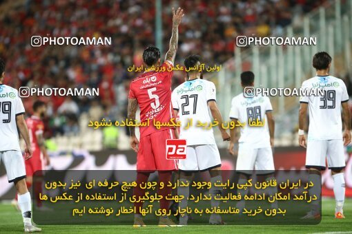 2000328, Tehran, Iran, لیگ برتر فوتبال ایران، Persian Gulf Cup، Week 25، Second Leg، Persepolis 2 v 0 Paykan on 2022/05/04 at Azadi Stadium