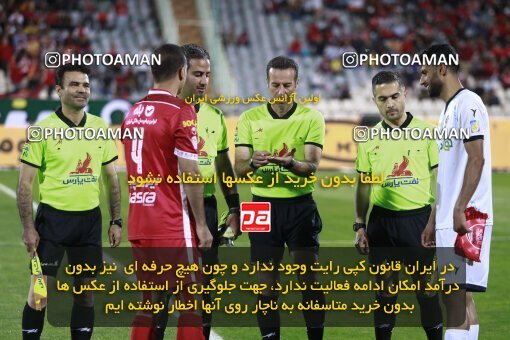 2000365, Tehran, Iran, لیگ برتر فوتبال ایران، Persian Gulf Cup، Week 25، Second Leg، Persepolis 2 v 0 Paykan on 2022/05/04 at Azadi Stadium