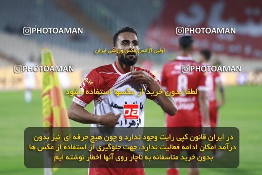 2000378, Tehran, Iran, لیگ برتر فوتبال ایران، Persian Gulf Cup، Week 25، Second Leg، Persepolis 2 v 0 Paykan on 2022/05/04 at Azadi Stadium