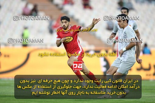 2002024, Tehran, Iran, لیگ برتر فوتبال ایران، Persian Gulf Cup، Week 29، Second Leg، Persepolis 2 v 1 Padideh Mashhad on 2022/05/29 at Azadi Stadium