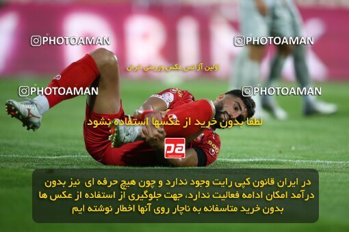 2002065, Tehran, Iran, لیگ برتر فوتبال ایران، Persian Gulf Cup، Week 29، Second Leg، Persepolis 2 v 1 Padideh Mashhad on 2022/05/29 at Azadi Stadium