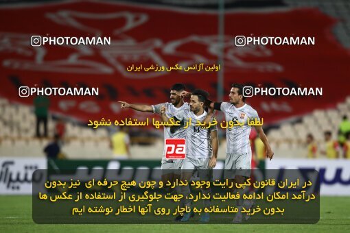 2002144, Tehran, Iran, لیگ برتر فوتبال ایران، Persian Gulf Cup، Week 29، Second Leg، Persepolis 2 v 1 Padideh Mashhad on 2022/05/29 at Azadi Stadium