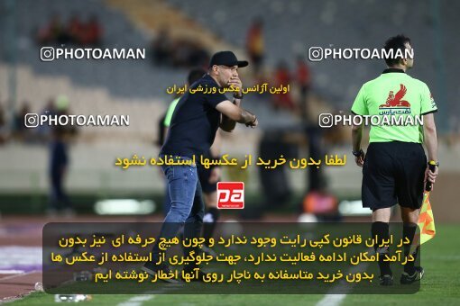 2002186, Tehran, Iran, لیگ برتر فوتبال ایران، Persian Gulf Cup، Week 29، Second Leg، Persepolis 2 v 1 Padideh Mashhad on 2022/05/29 at Azadi Stadium