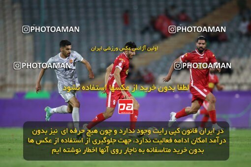 2002192, Tehran, Iran, لیگ برتر فوتبال ایران، Persian Gulf Cup، Week 29، Second Leg، Persepolis 2 v 1 Padideh Mashhad on 2022/05/29 at Azadi Stadium