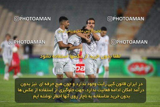 1955650, Tehran, Iran, لیگ برتر فوتبال ایران، Persian Gulf Cup، Week 29، Second Leg، Persepolis 2 v 1 Padideh Mashhad on 2022/05/29 at Azadi Stadium