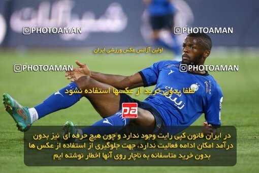 1908948, Tehran, Iran, لیگ برتر فوتبال ایران، Persian Gulf Cup، Week 6، First Leg، 2022/09/10، Esteghlal 3 - 1 Nassaji Qaemshahr