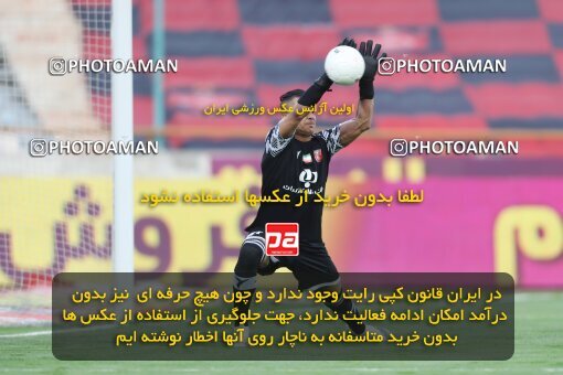 1925847, لیگ برتر فوتبال ایران، Persian Gulf Cup، Week 9، First Leg، 2022/10/13، Tehran، Azadi Stadium، Persepolis 1 - 0 Mes Rafsanjan