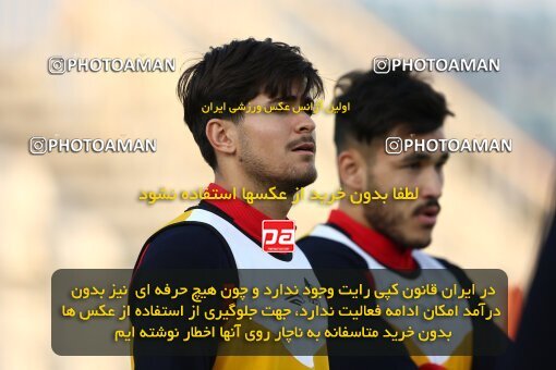 2035207, Tabriz, Iran, Iran Pro League، Persian Gulf Cup، 2022-2023 season، First Leg، Week 11، Tractor S.C. ۱ v ۱ Malvan Bandar Anzali on 2022/10/27 at ورزشگاه بنیان دیزل