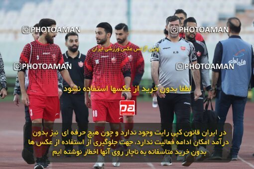 1939993, Tehran, Iran, لیگ برتر فوتبال ایران، Persian Gulf Cup، Week 11، First Leg، 2022/10/27، Persepolis 1 - 0 Mes Kerman