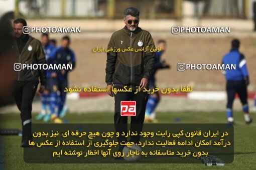 2035309, Tehran, Iran, Friendly Match، Esteghlal 5 - 0 Malvan Bandar Anzali on 2022/12/12 at زمین شماره 4 ورزشگاه آزادی