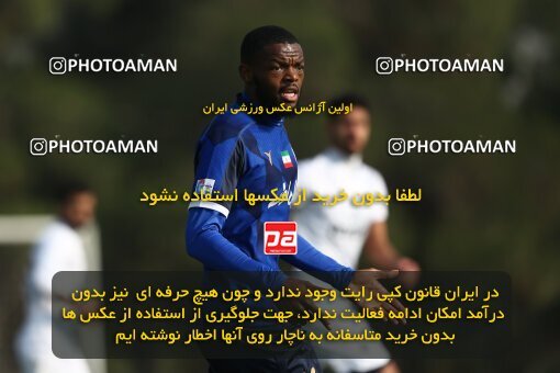 2035315, Tehran, Iran, Friendly Match، Esteghlal 5 - 0 Malvan Bandar Anzali on 2022/12/12 at زمین شماره 4 ورزشگاه آزادی