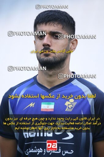 1961124, Tehran, Iran, لیگ برتر فوتبال ایران، Persian Gulf Cup، Week 13، First Leg، 2022/12/25، Persepolis 0 - 0 Paykan