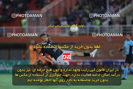 2042725, لیگ برتر فوتبال ایران، Persian Gulf Cup، Week 28، Second Leg، 2023/05/05، Kerman، Shahid Bahonar Stadium، Mes Kerman 1 - 3 Tractor Sazi