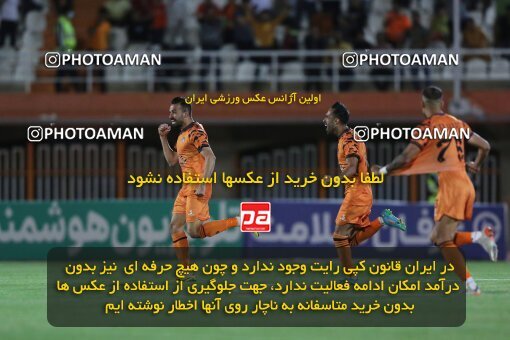 2042732, لیگ برتر فوتبال ایران، Persian Gulf Cup، Week 28، Second Leg، 2023/05/05، Kerman، Shahid Bahonar Stadium، Mes Kerman 1 - 3 Tractor Sazi
