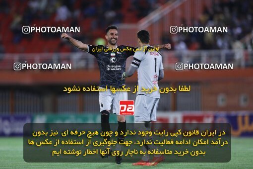 2042738, لیگ برتر فوتبال ایران، Persian Gulf Cup، Week 28، Second Leg، 2023/05/05، Kerman، Shahid Bahonar Stadium، Mes Kerman 1 - 3 Tractor Sazi