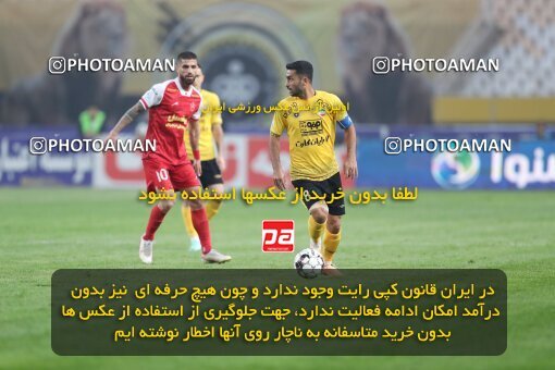 2141598, Iran pro league, 2023-2024، Persian Gulf Cup، Week 10، First Leg، 2023/11/12، Isfahan، Naghsh-e Jahan Stadium، Sepahan 1 - 0 Persepolis