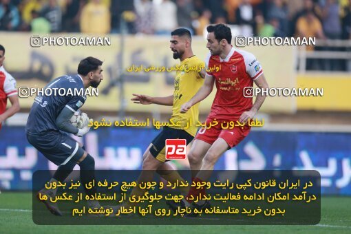 2139040, Iran pro league, 2023-2024، Persian Gulf Cup، Week 10، First Leg، 2023/11/12، Isfahan، Naghsh-e Jahan Stadium، Sepahan 1 - 0 Persepolis