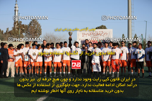 1404.11.12_18384_211_0129