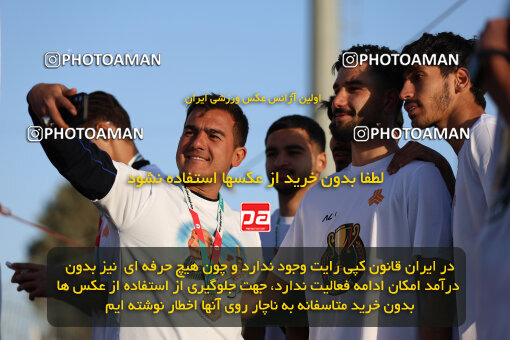 1404.11.12_18384_211_0162