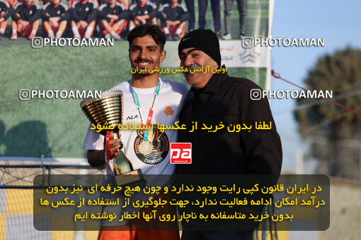 1404.11.12_18384_211_0171