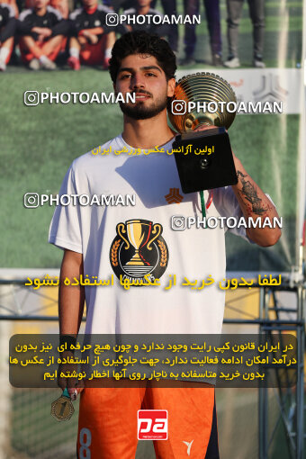 1404.11.12_18384_211_0177