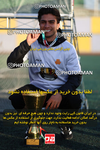 1404.11.12_18384_211_0181