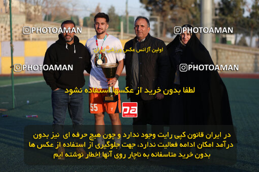 1404.11.12_18384_211_0196