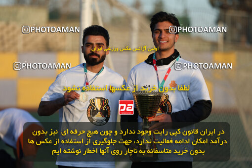 1404.11.12_18384_211_0208