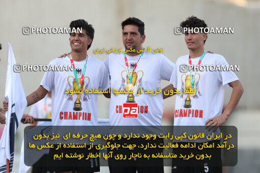 1404.11.13_18351_211_0171