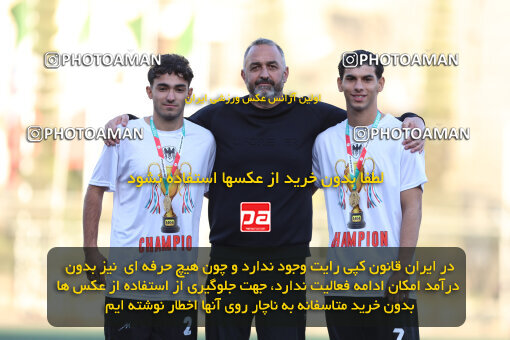 1404.11.13_18351_211_0173