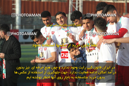 1404.11.24_18398_156_0058